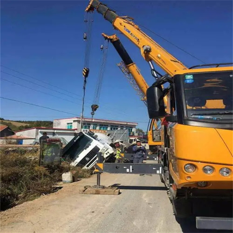 蒸湘吊车道路救援多少钱